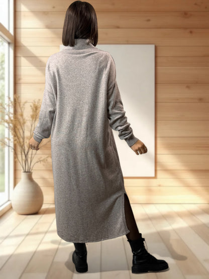 LEONIE - ROBE EN MAILLE TAUPE OVERSIZE JUSQU'A LA TAILLE 48/50