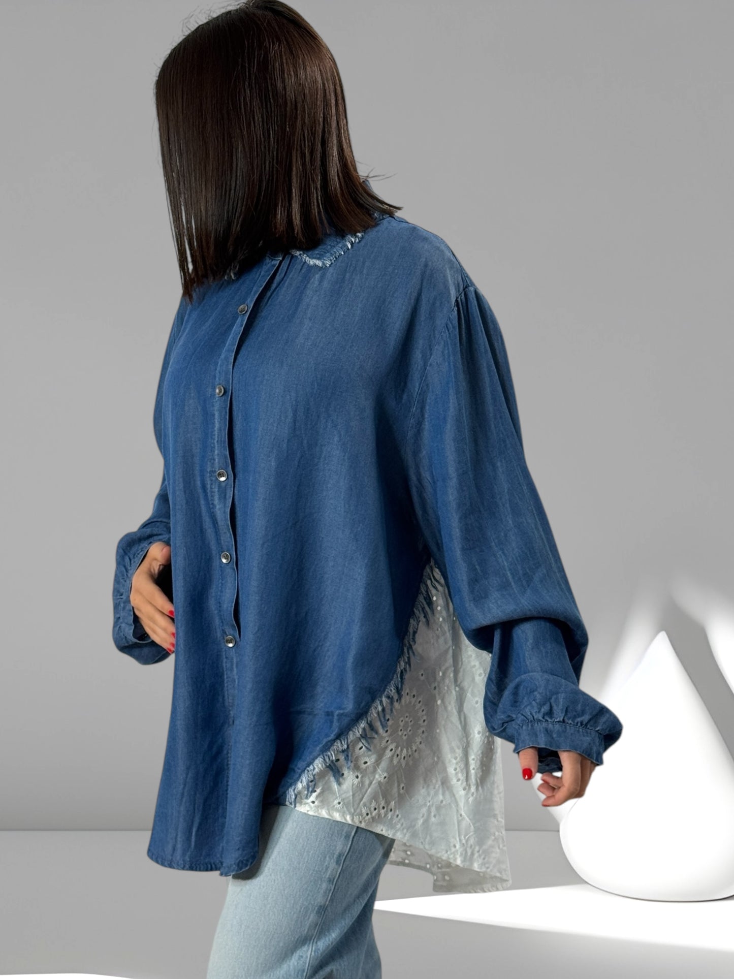 AMBRE - CHEMISE DOS BRODERIE ANGLAISE JUSQU'A LA TAILLE 54