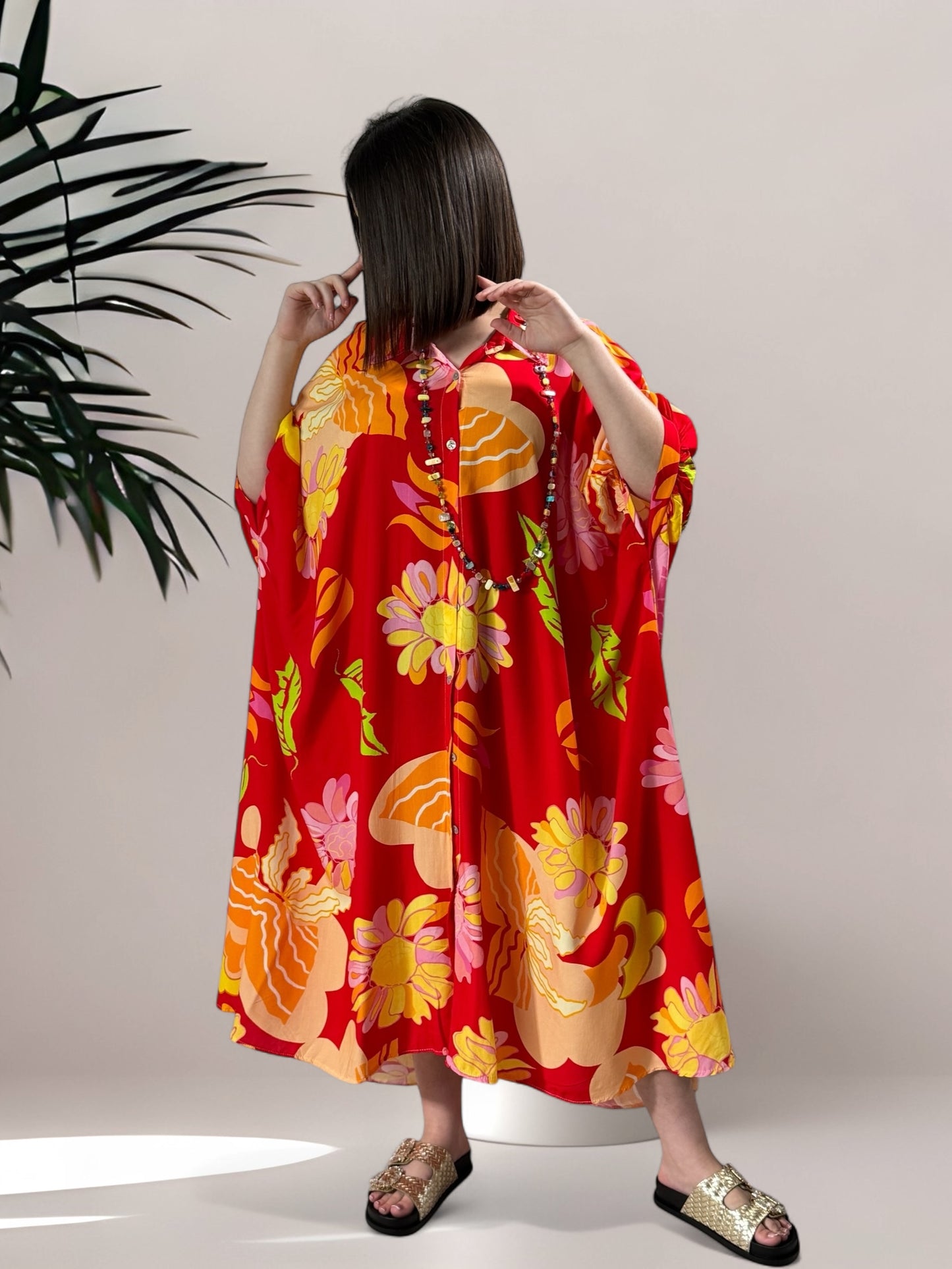 MADDY - ROBE LONGUE FLUIDE OVERSIZE ROUGE A MOTIF JUSQU'A LA TAILLE 60