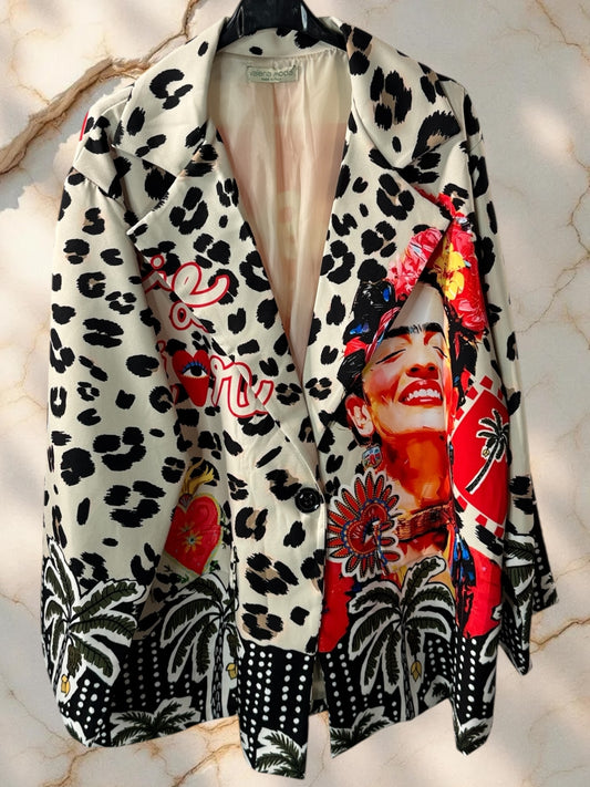 MARICAO - VESTE OVERSIZE MOTIF FRIDA KAHLO JUSQU'A LA TAILLE 52