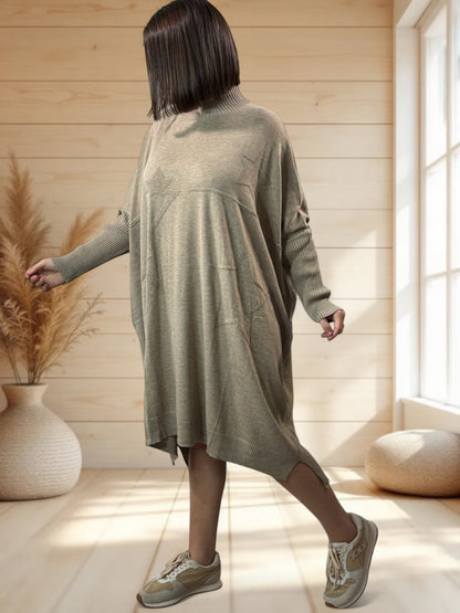 MARISOL - ROBE BEIGE OVERSIZE EN MAILLE JUSQU'A LA TAILLE 56