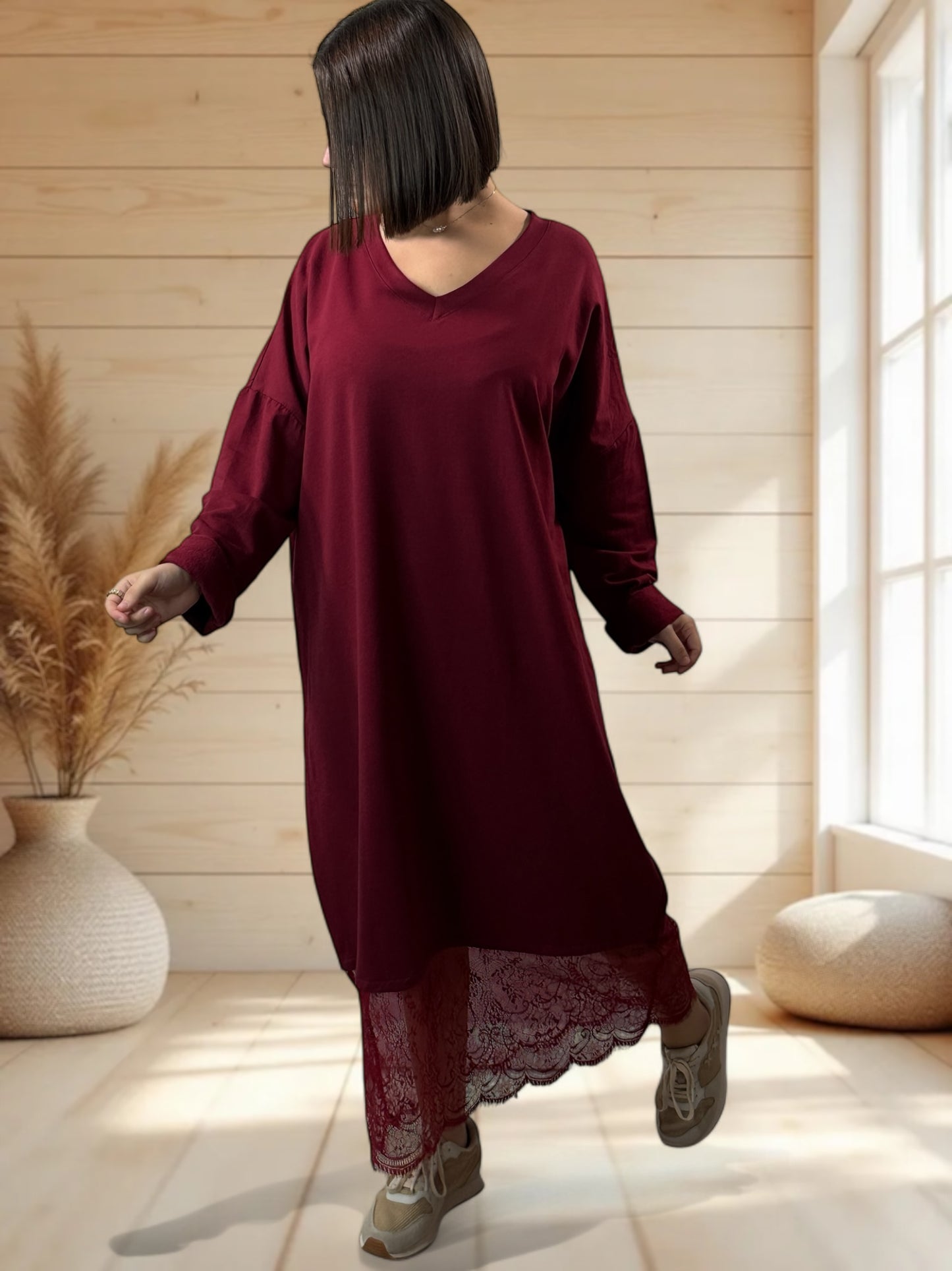 NATALIA - ROBE BORDEAUX AVEC DENTELLE JUSQU'A LA TAILLE 54
