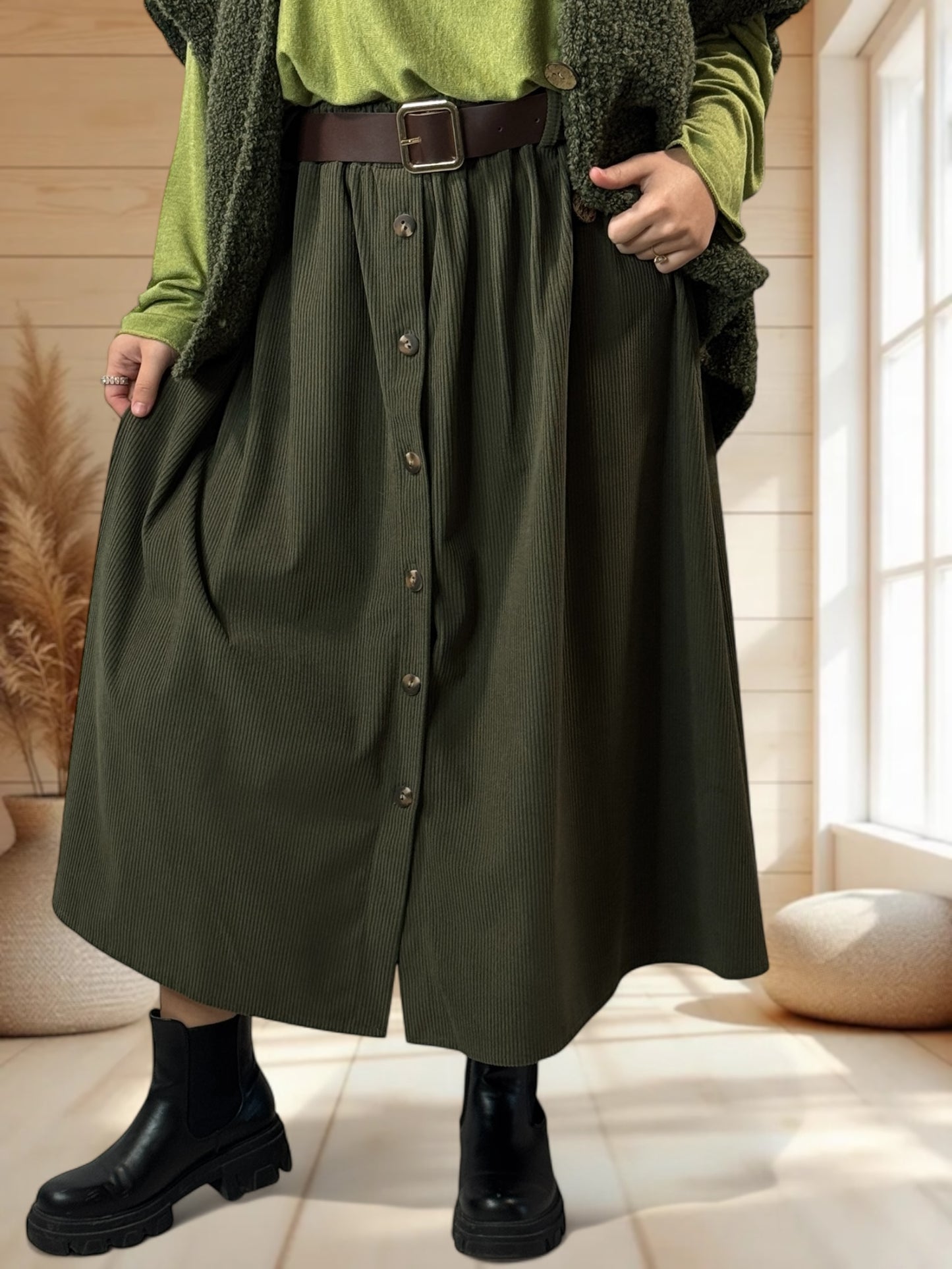 CAROLINA - JUPE EN VELOURS KAKI JUSQU'A LA TAILLE 52/54