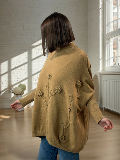 EVA - PULL OVERSIZE BRODE CAMEL JUSQU'A LA TAILLE 56/58