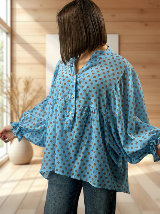 EDITH  - BLOUSE BLEUE A POIS JUSQU'A LA TAILLE 50/52