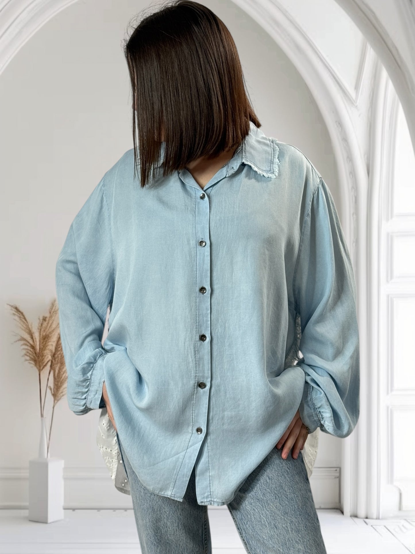 AMBRE - CHEMISE DOS BRODERIE ANGLAISE JUSQU'A LA TAILLE 54