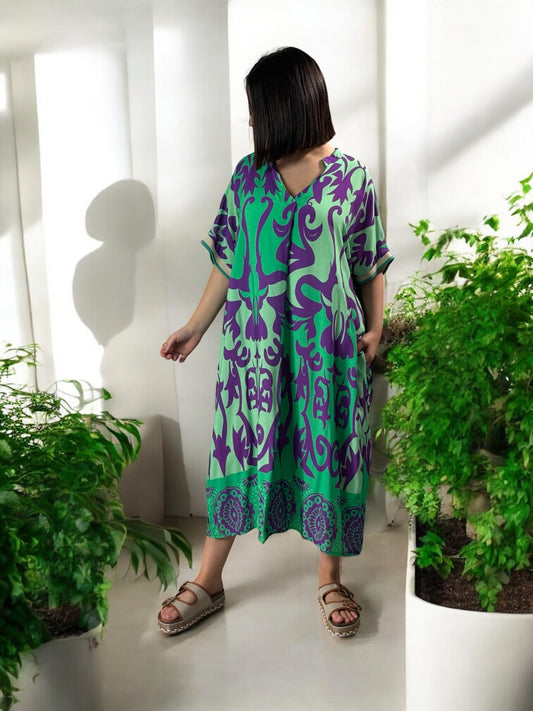 LALY - ROBE OVERSIZE MOTIF VIOLET JUSQU'A LA TAILLE 54