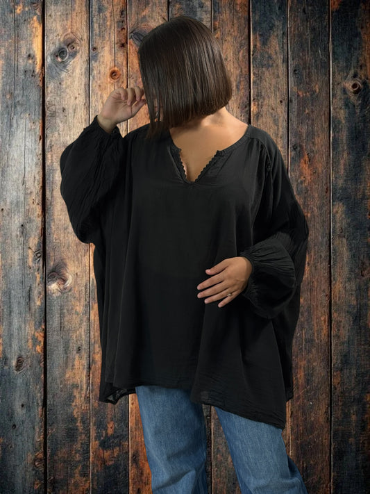 MARION - BLOUSE NOIRE EN COTON OVERSIZE  JUSQU'A LA TAILLE 56