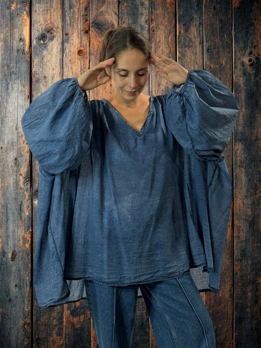 MARION - BLOUSE BLEUE EN COTON OVERSIZE JUSQU'A LA TAILLE 56