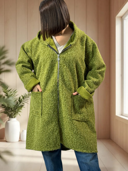 OCEANE - VESTE OVERSIZE VERTE A CAPUCHE JUSQU'A LA TAILLE 54/56