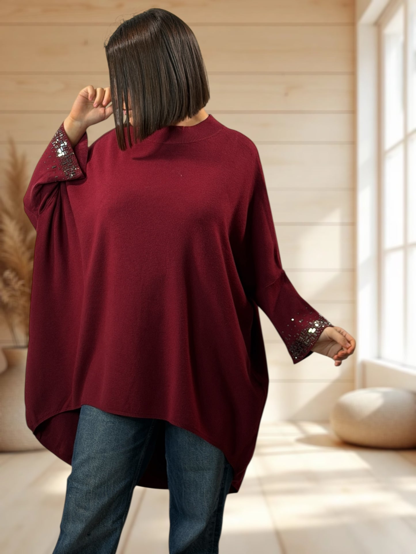 CORALINE - PULL OVERSIZE BORDEAUX AVEC STRASS JUSQU'A LA TAILLE 56