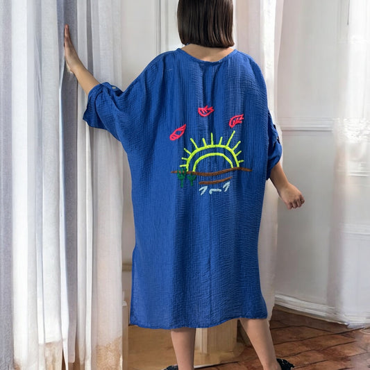 COLINE - ROBE TUNIQUE BLEUE OVERSIZE BRODEE DANS LE DOS JUSQU'A LA TAILLE 54/56