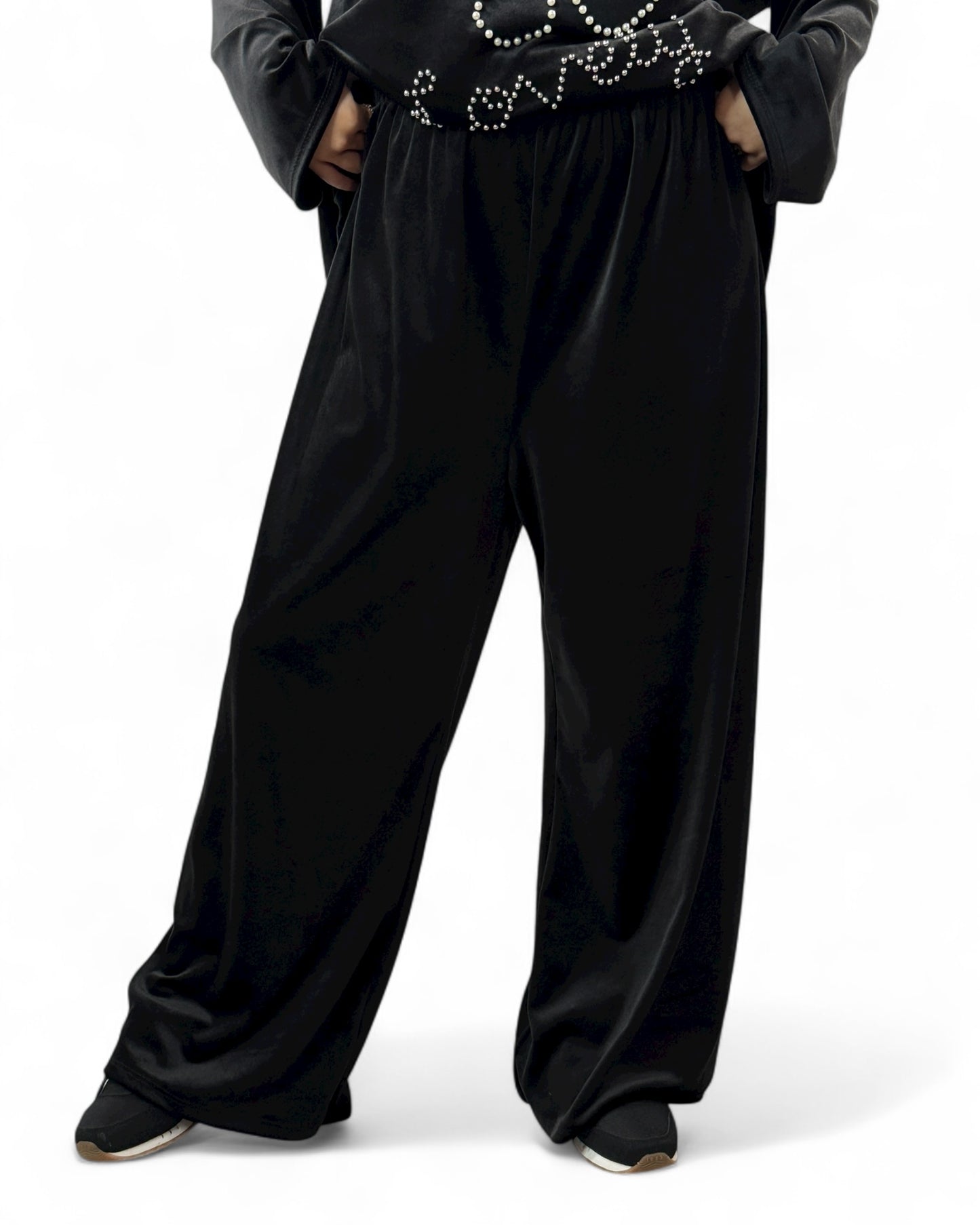 UMBERTO - ENSEMBLE NOIR EN VELOURS STRETCH JUSQU'A LA TAILLE 52/54
