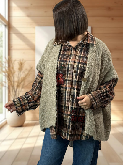 MARA - GILET BEIGE SANS MANCHES JUSQU'A LA TAILLE 56