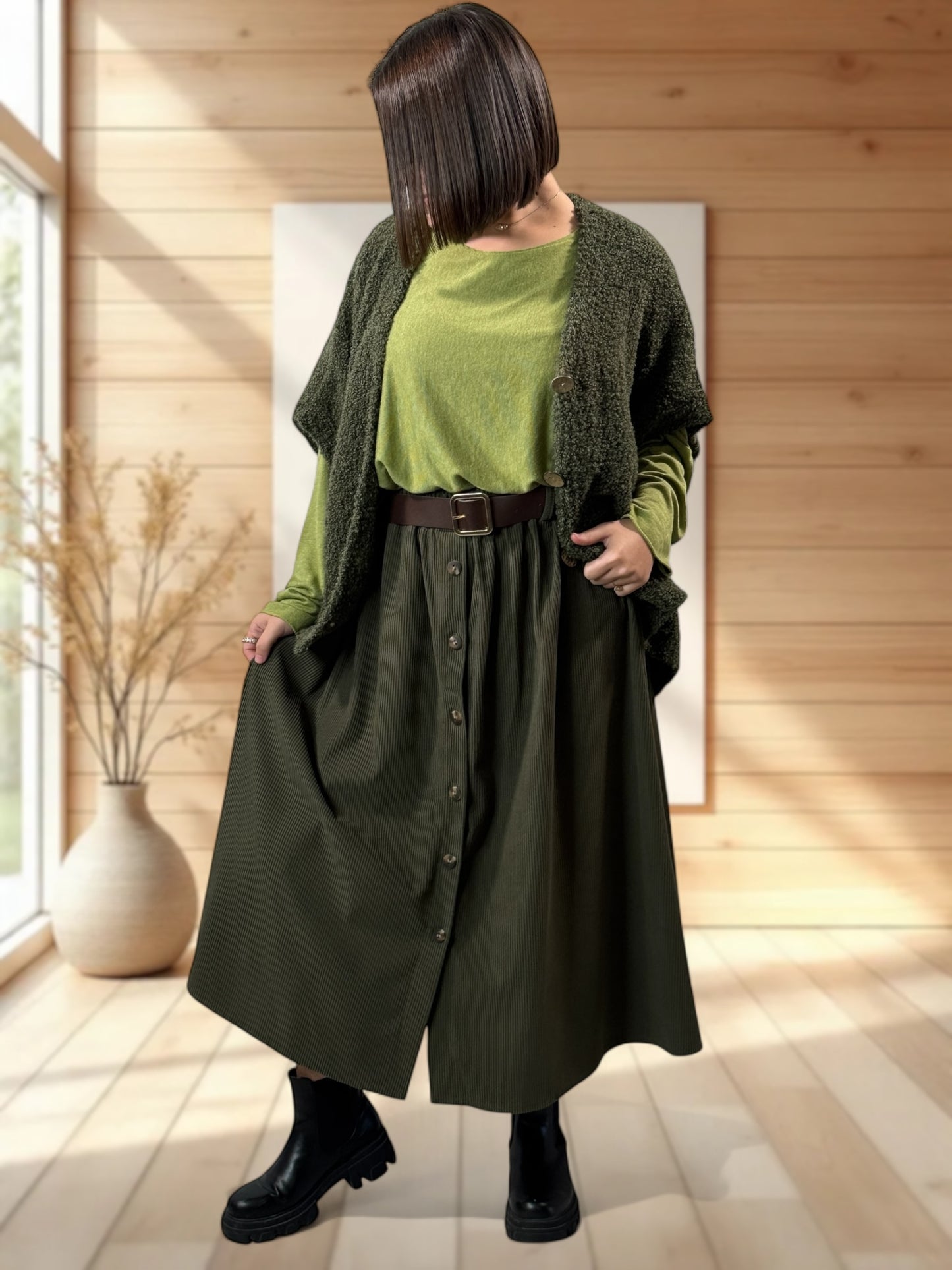 CAROLINA - JUPE EN VELOURS KAKI JUSQU'A LA TAILLE 52/54