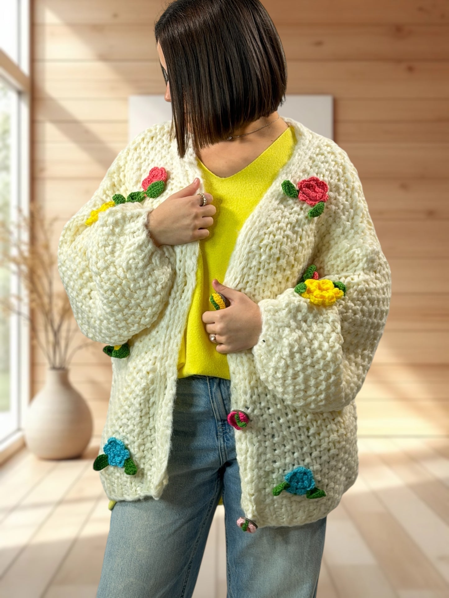 DOUCEUR -  GILET OVERSIZE BLANC CASSE JUSQU'A LA TAILLE 50/52