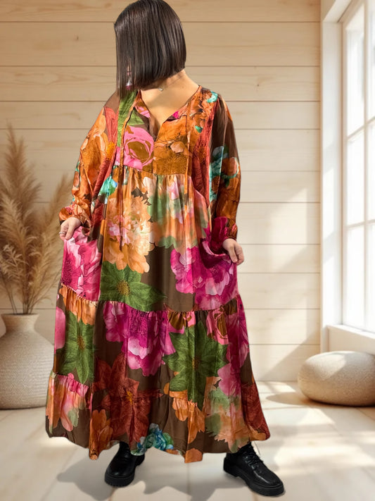 CELINE - ROBE AVEC DE LA SOIE A MOTIF JUSQU'A LA TAILLE 52