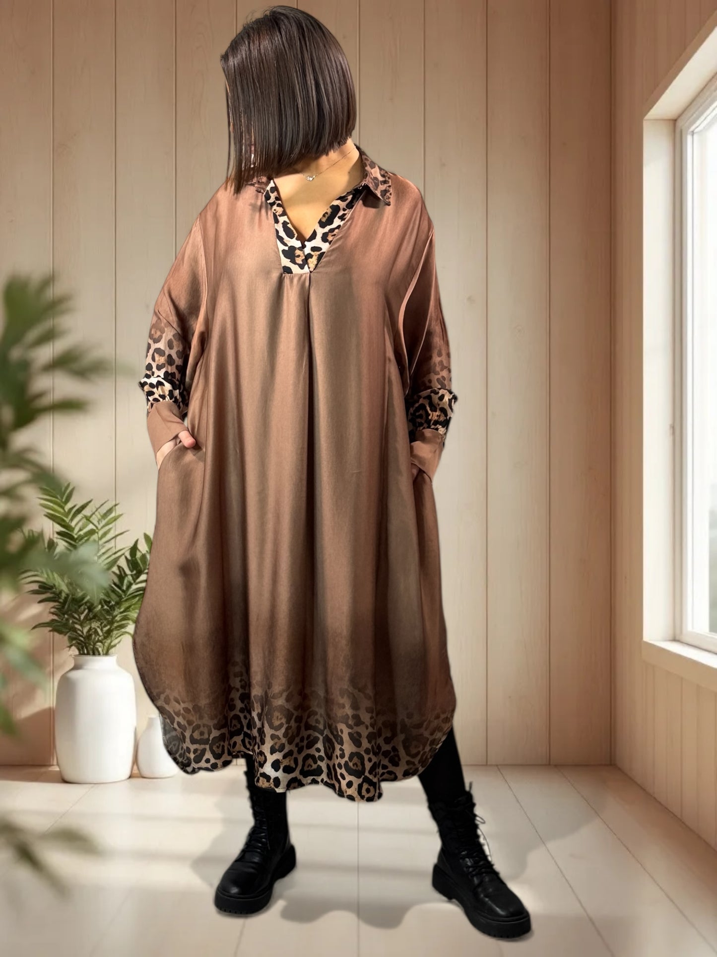 PENELOPE - ROBE AVEC DE LA SOIE MARRON MOTIF LEOPARD JUSQU'A LA TAILLE 52