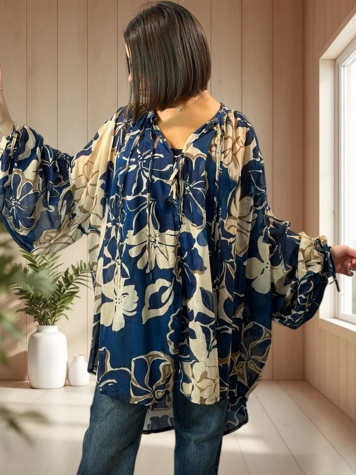 VICTORINE  - TUNIQUE OVERSIZE EN COTON MOTIF MARINE JUSQU'A LA TAILLE 60