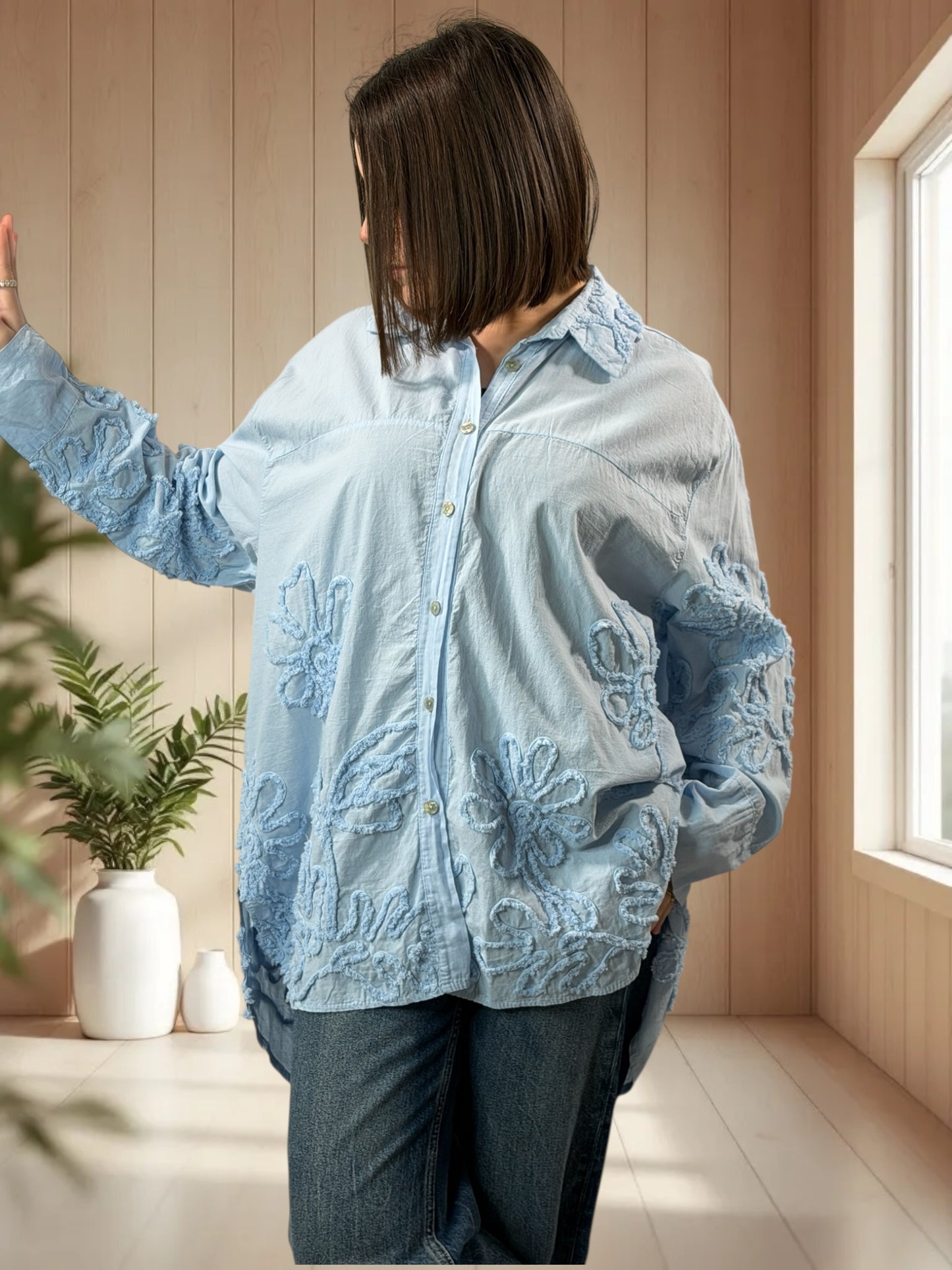 CAROLA - CHEMISE OVERSIZE BLEUE JUSQU'A LA TAILLE 50/52