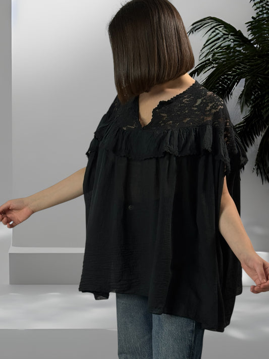 BARBARA - BLOUSE OVERSIZE NOIRE JUSQU'A LA TAILLE 52/54