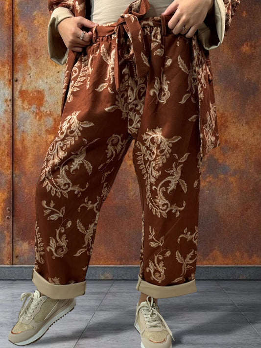 KEVIN - PANTALON ROUX A MOTIF EN SUEDINE JUSQU'A LA TAILLE 52