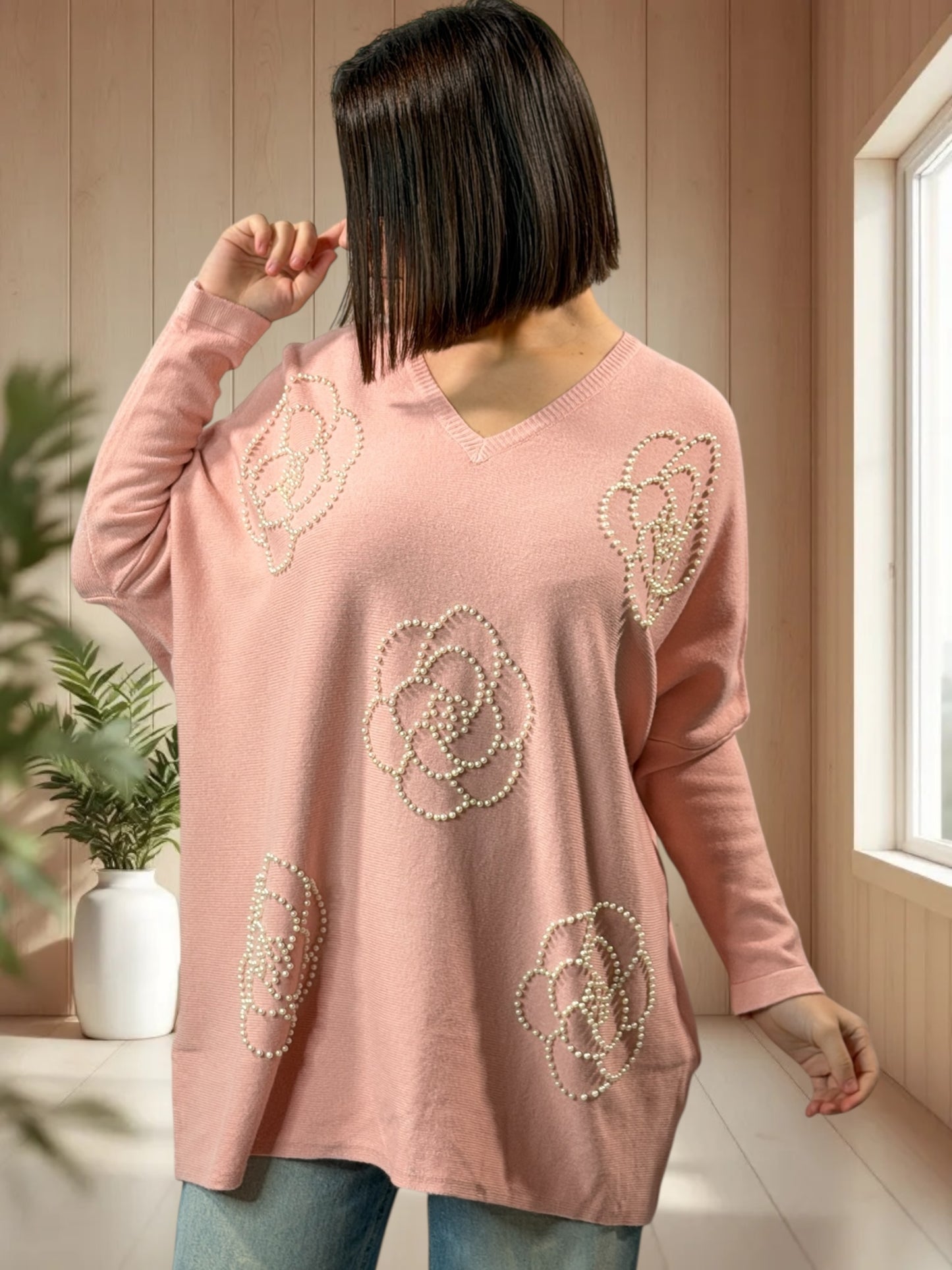 BIANCA - PULL OVERSIZE ROSE AVEC PERLE JUSQU'A LA TAILLE 54/56
