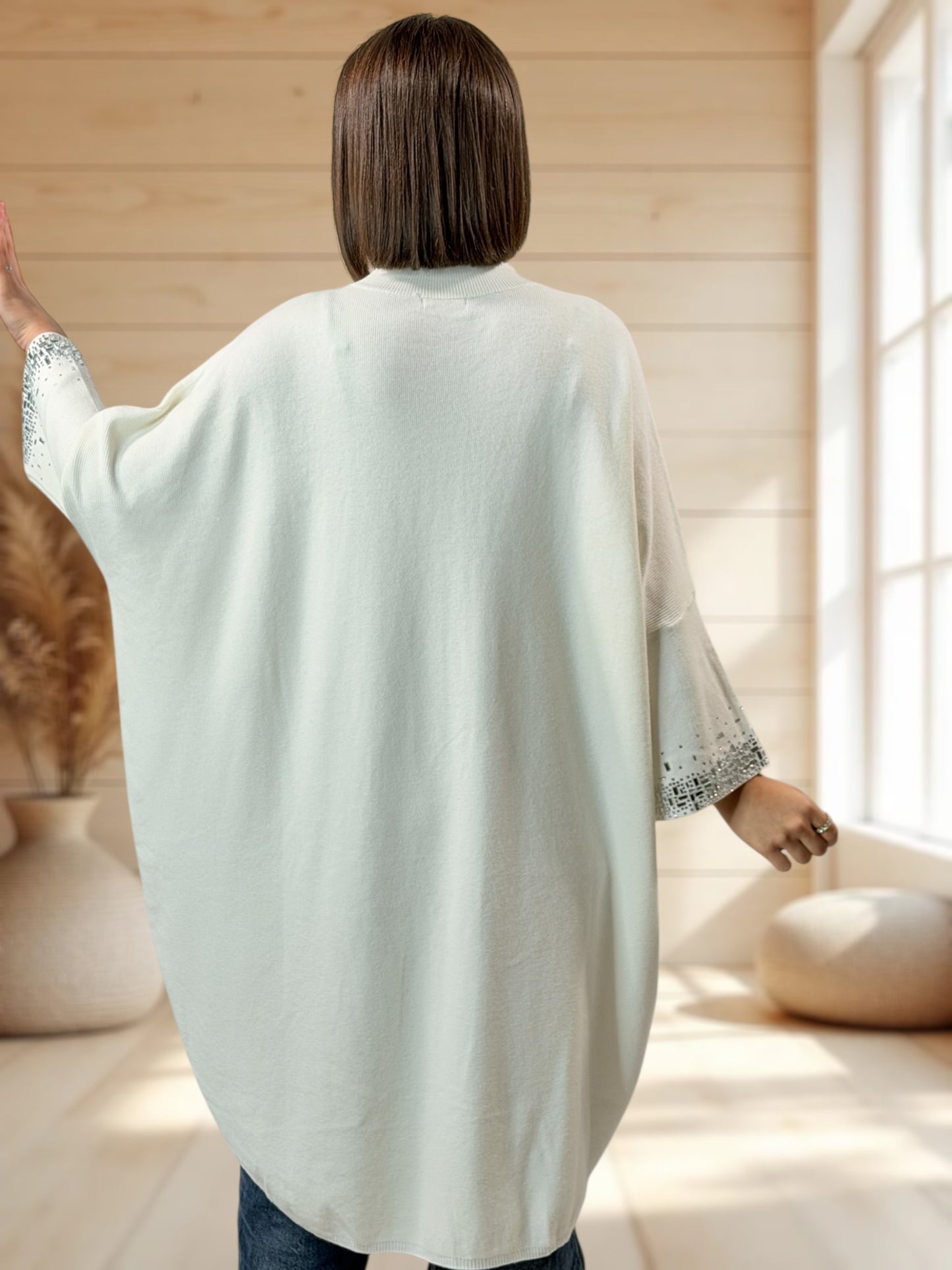 CORALINE - PULL OVERSIZE BLANC AVEC STRASS JUSQU'A LA TAILLE 56