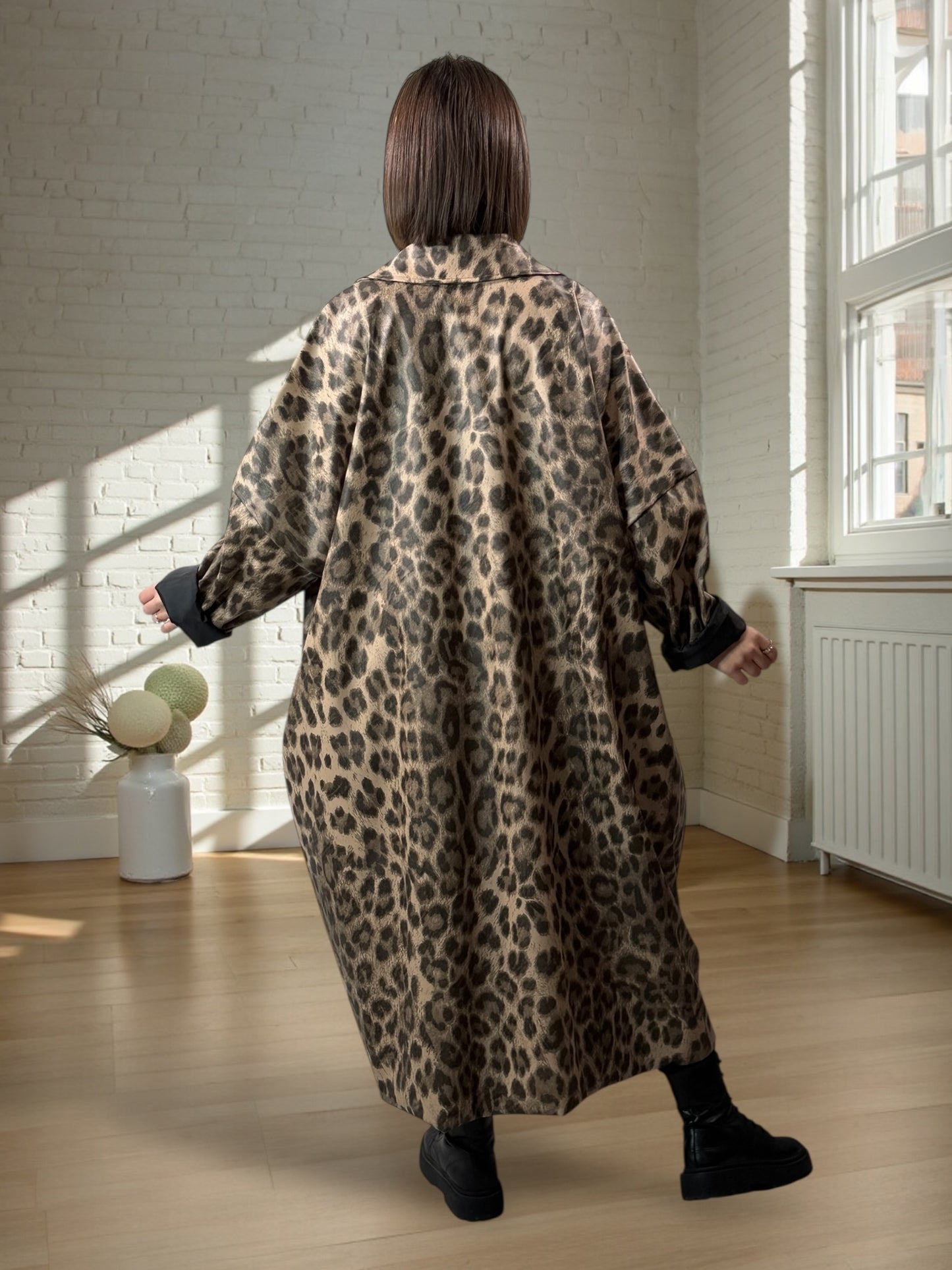 FRANCESCO - MANTEAU IMPERMEABLE OVERSIZE LEOPARD BEIGE JUSQU'A LA TAILLE 58