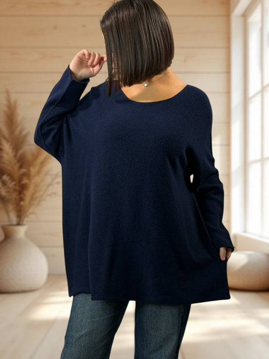 TINA - PULL OVERSIZE MARINE JUSQU'A LA TAILLE 54