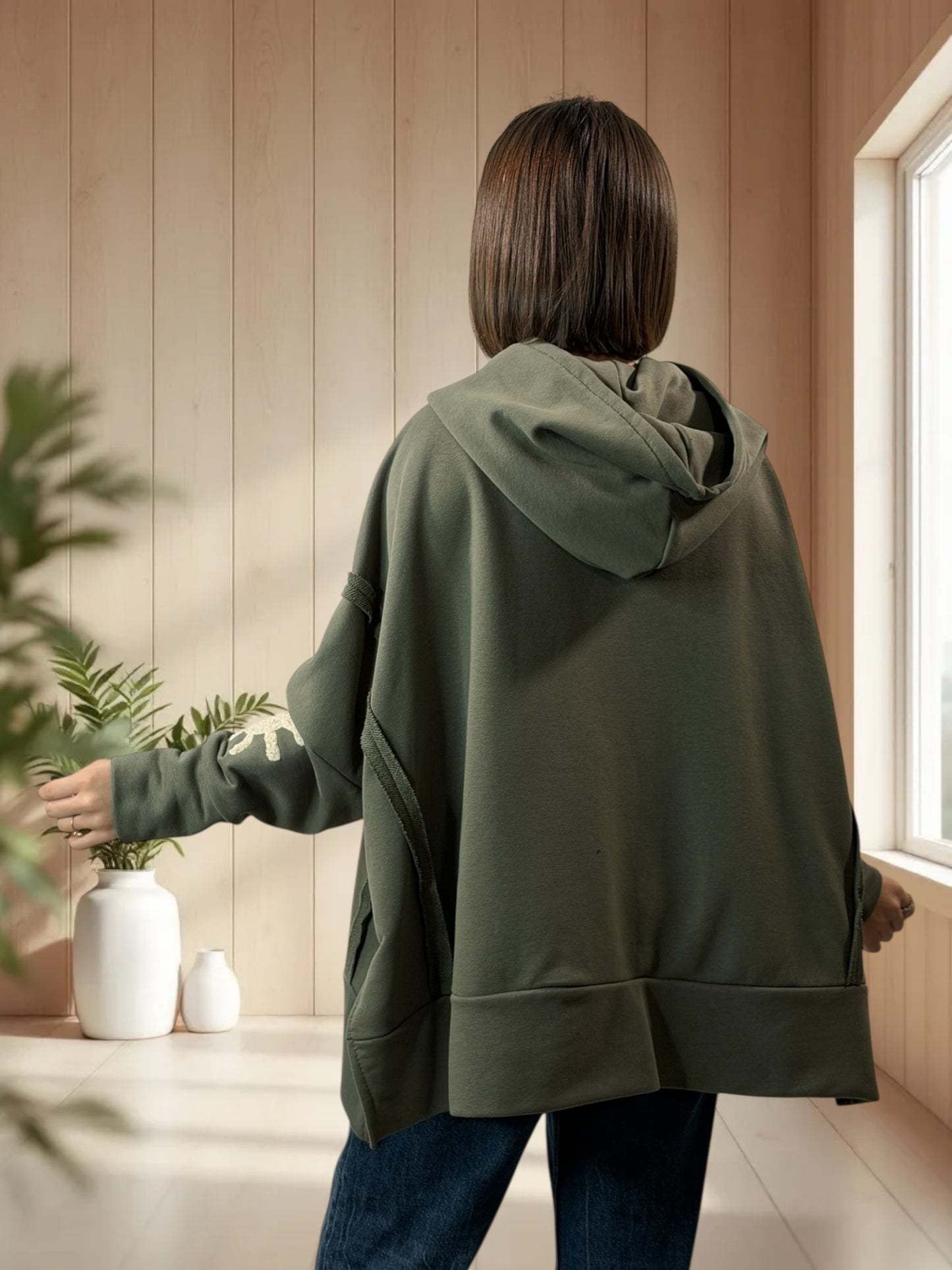 DANITO - SWEAT A CAPUCHE OVERSIZE KAKI JUSQU'A LA TAILLE 56/58