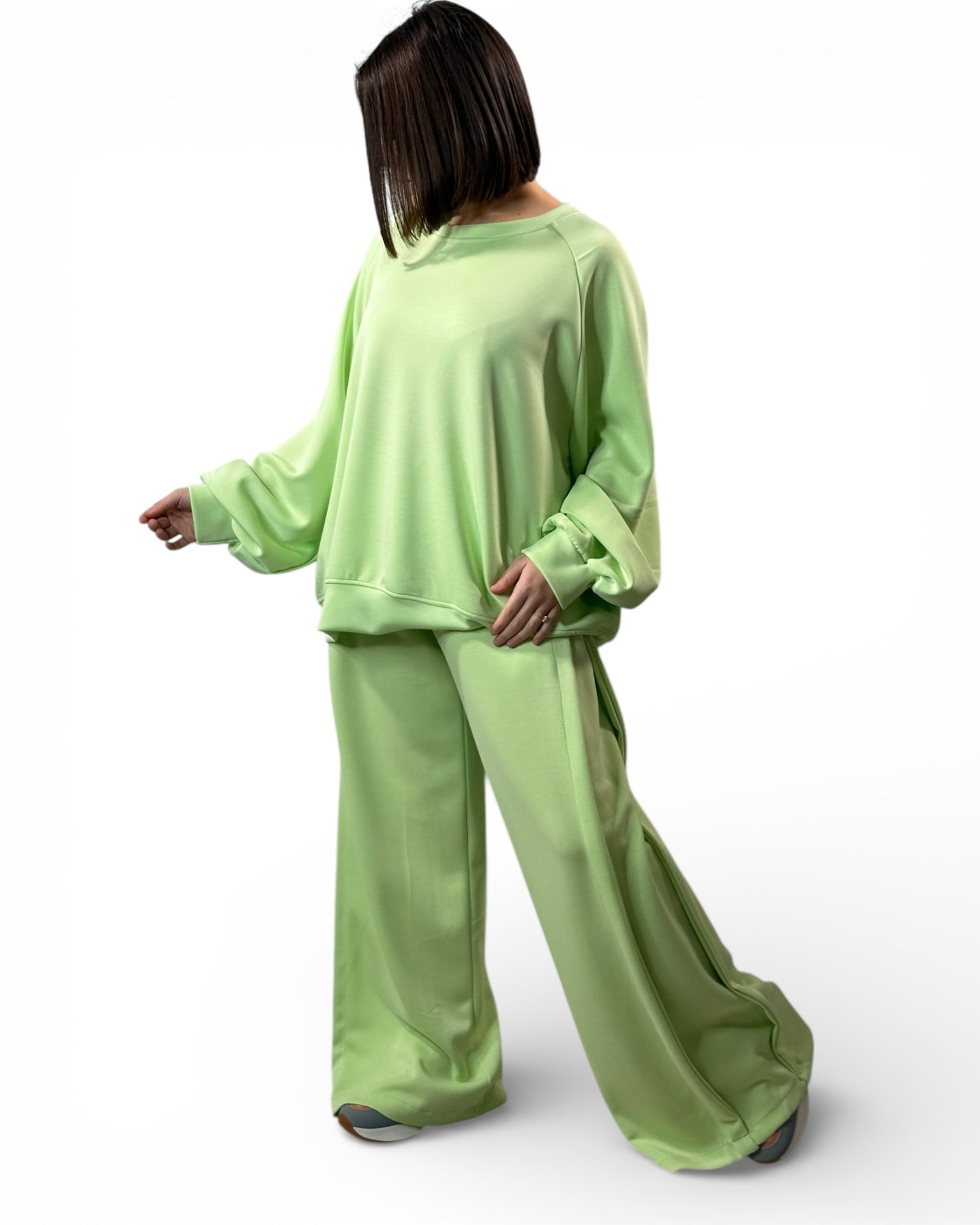 LORENZO - PANTALON AMPLE FLUIDE VERT ANIS TAILLE 46 A 52/54