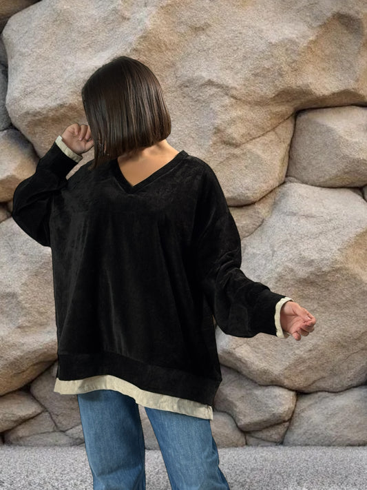 CLOE - SWEAT NOIR EN VELOURS STRETCH OVERSIZE JUSQU'A LA TAILLE 52