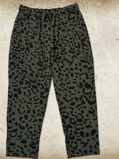 DIEGO - PANTALON SPORTSWEAR LEOPARD KAKI TAILLE 46 A 50/52