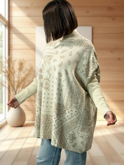 BANDANA - PULL OVERSIZE BLANC CASSE A MOTIF JUSQU'A LA TAILLE 56