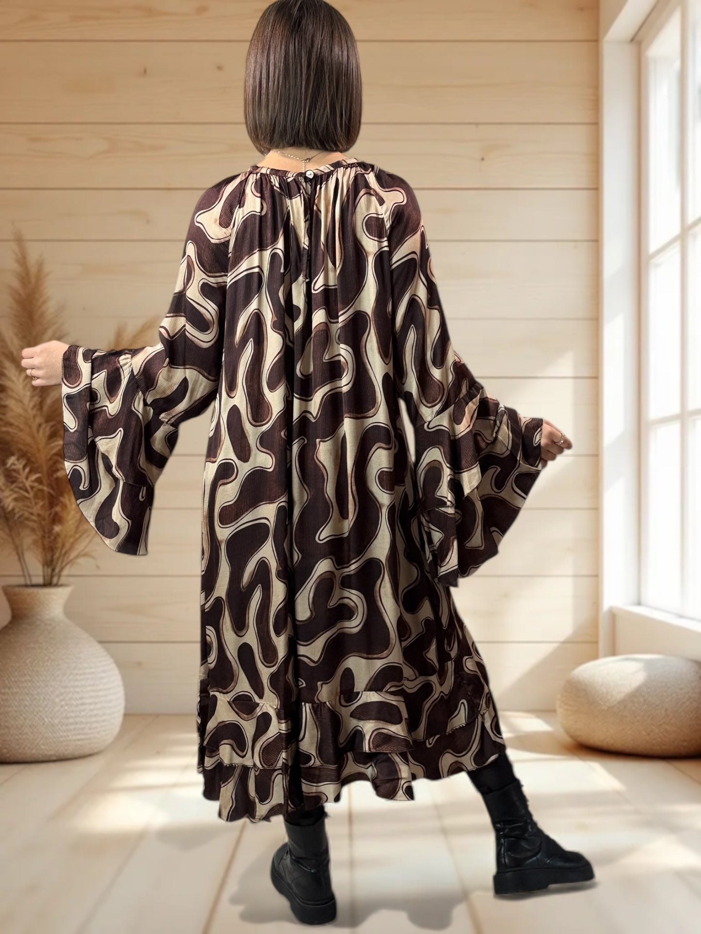 MATHILDA - ROBE AVEC DE LA SOIE MOTIF MARRON JUSQU'A LA TAILLE 50