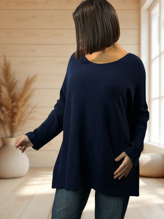 TINA - PULL OVERSIZE MARINE JUSQU'A LA TAILLE 54