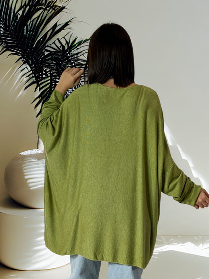 CAPRIO - PULL VERT EN MAILLE FLUIDE JUSQU'A LA TAILLE 54