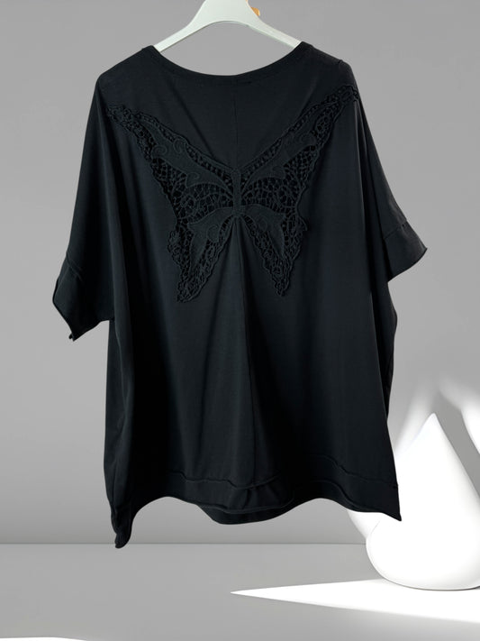 RITA - T-SHIRT NOIR OVERSIZE MOTIF PAPILLON AU DOS JUSQU'A LA TAILLE 54/56
