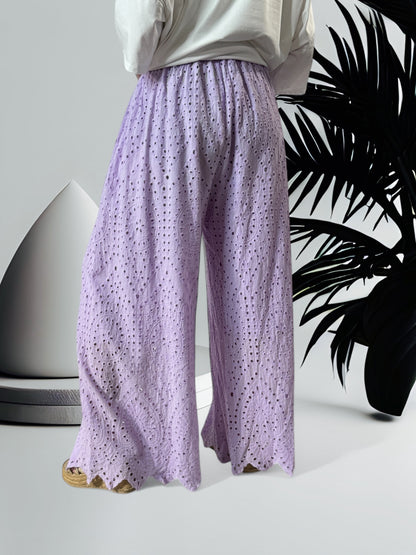 GIOVANI - PANTALON LILAS EN BRODERIE ANGLAISE JUSQU'A LA TAILLE 50/52