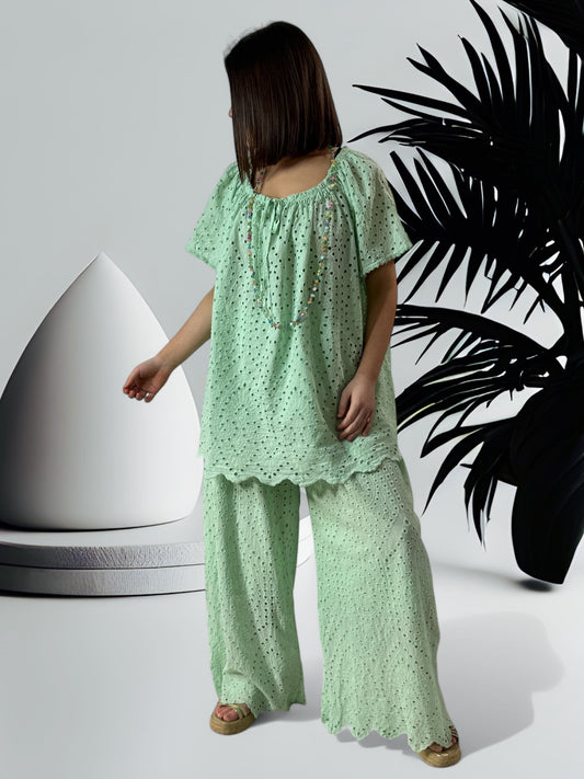 GIOVANI - PANTALON VERT EN BRODERIE ANGLAISE JUSQU'A LA TAILLE 50/52