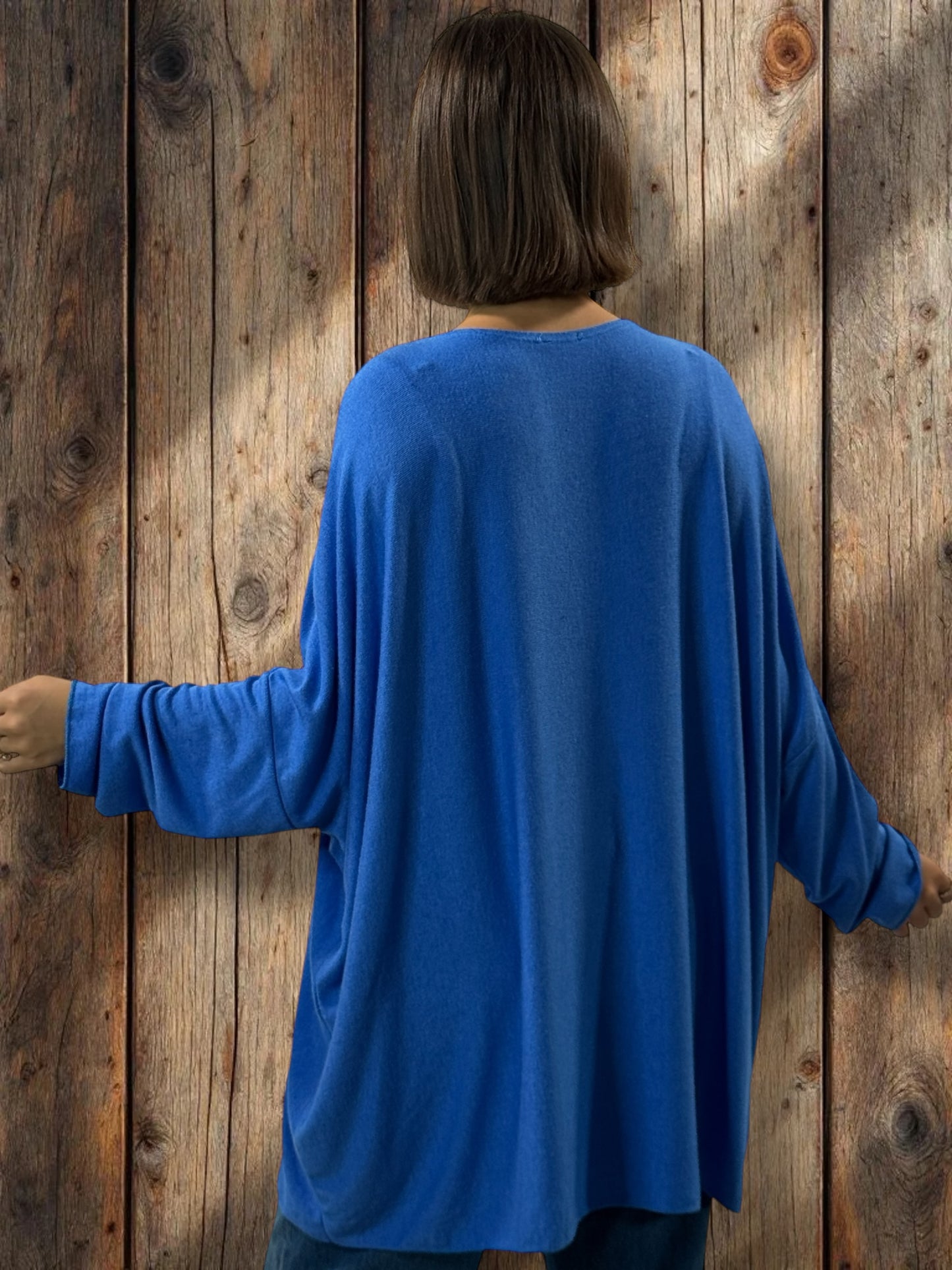 CAPRIO - PULL BLEU EN MAILLE FLUIDE JUSQU'A LA TAILLE 54