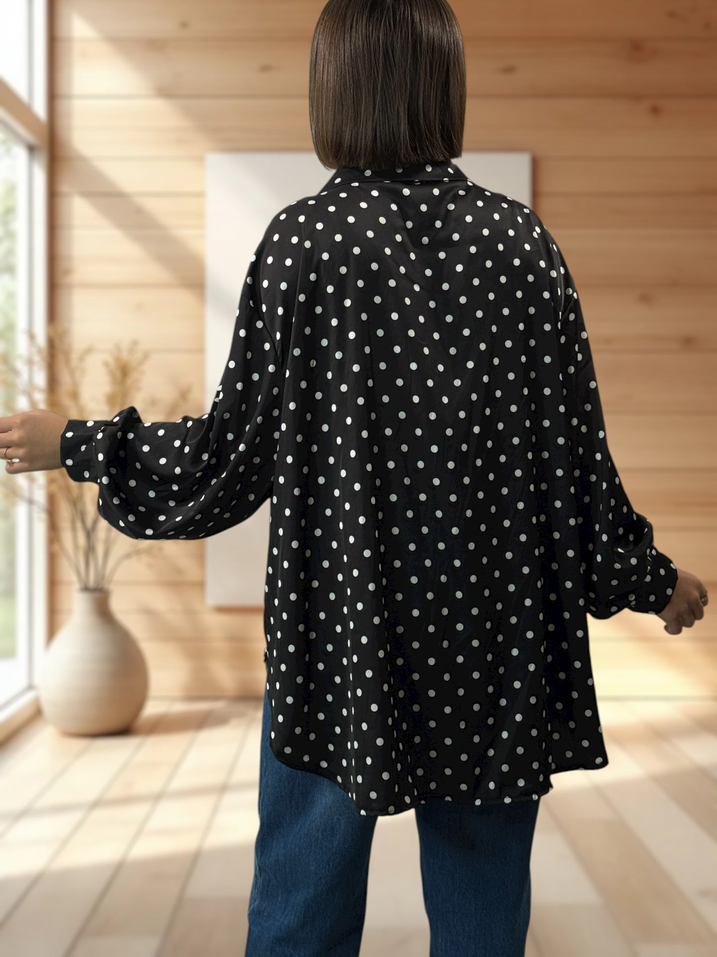 ROSAS - CHEMISE OVERSIZE NOIRE A POIS JUSQU'A LA TAILLE 54