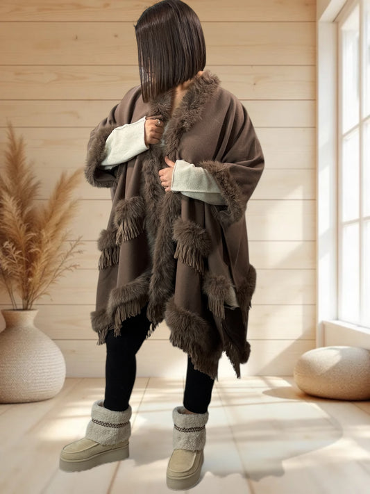 MAGNOLIA - CAPE MARRON FAUSSE FOURRURE