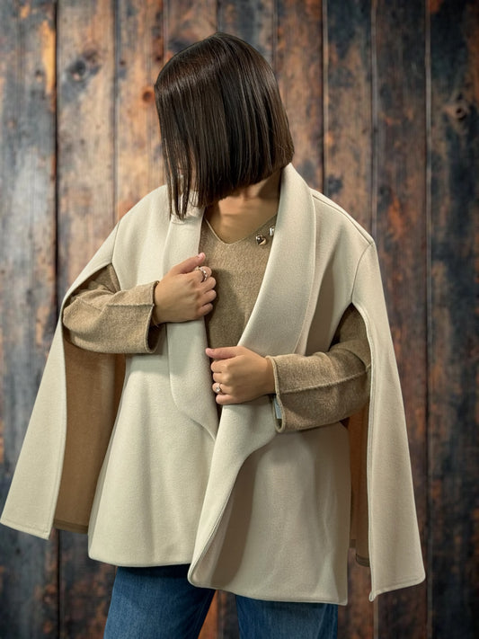 DONATELLA - VESTE CAPE BEIGE JUSQU'A LA TAILLE 50/52