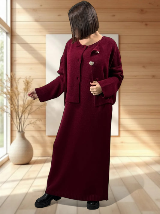 GABRIELA - ENSEMBLE BORDEAUX EN MAILLE ROBE ET GILET JUSQU'A LA TAILLE 48