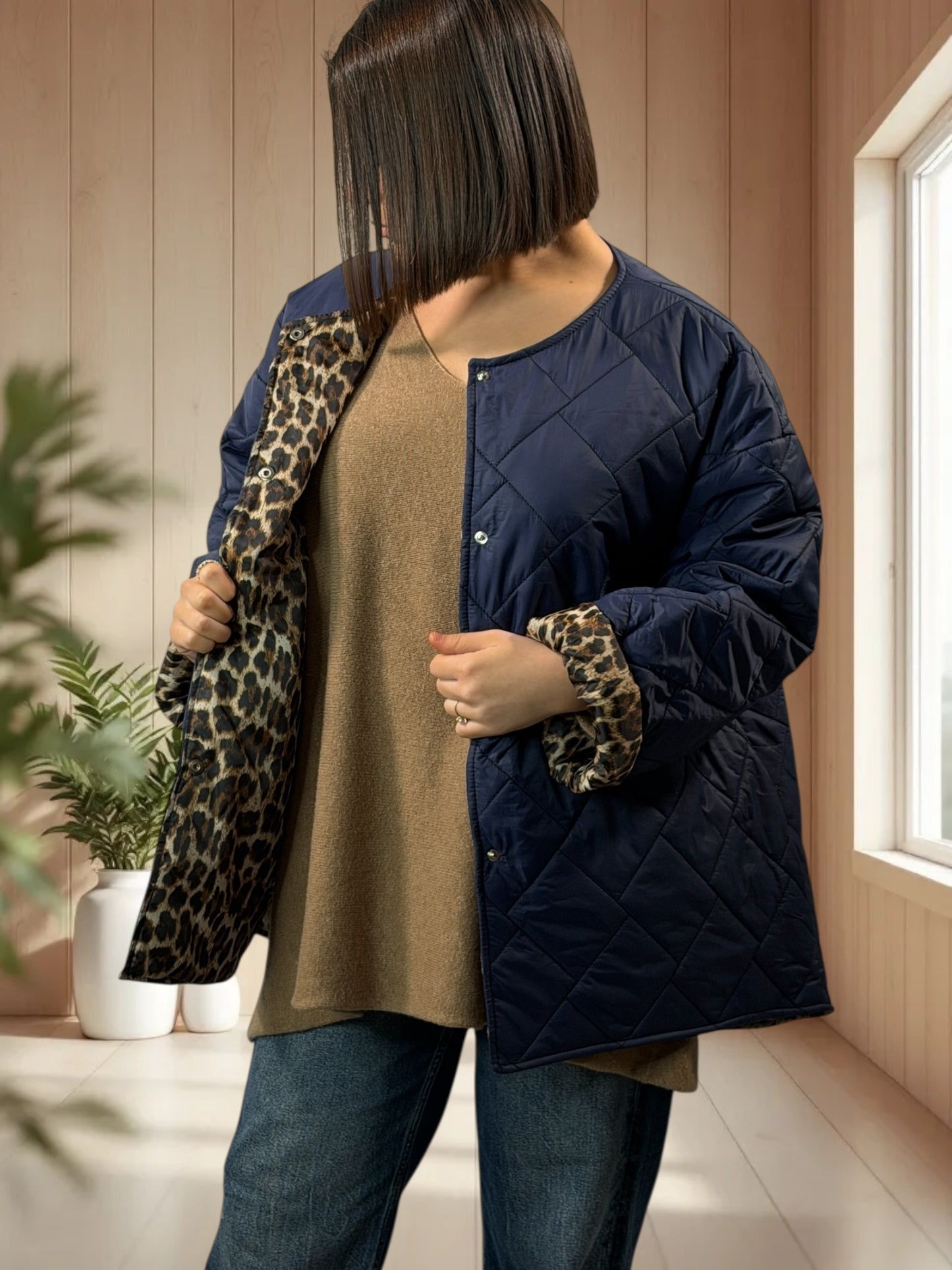 DEBORAH - DOUDOUNE MARINE INTERIEUR LEOPARD TAILLE 44 A 50