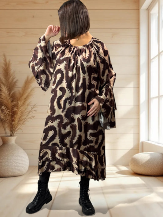 MATHILDA - ROBE AVEC DE LA SOIE MOTIF MARRON JUSQU'A LA TAILLE 50