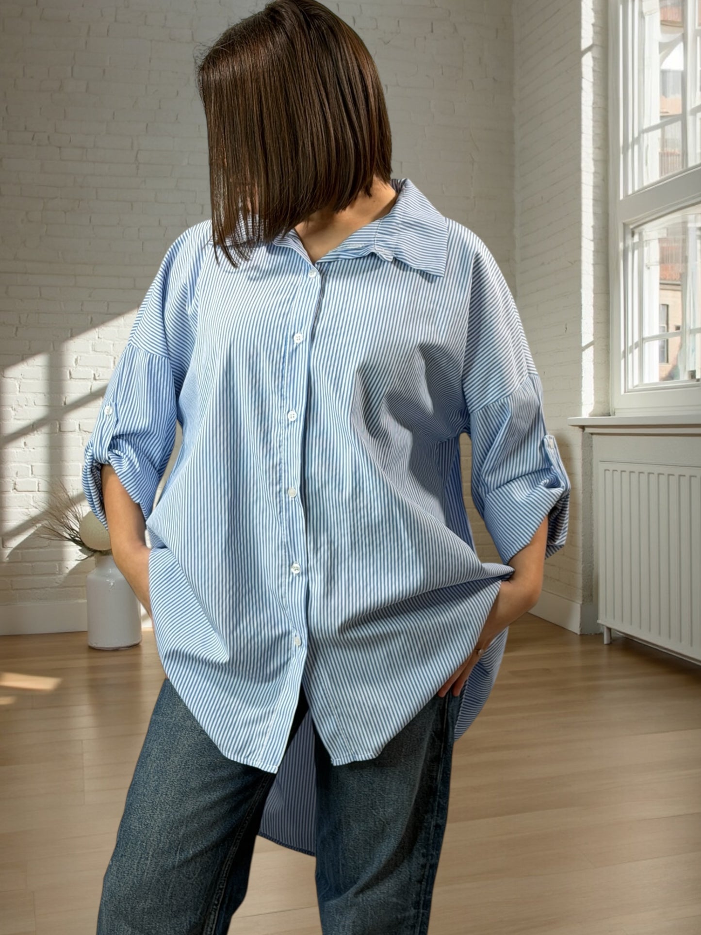 EMMA - CHEMISE OVERSIZE BLEU CIEL A RAYURE JUSQU'A LA TAILLE 52/54