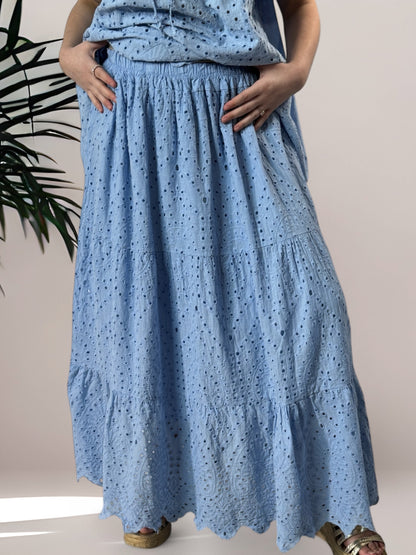 ROMY - JUPON BLEU EN BRODERIE ANGLAISE JUSQU'A LA TAILLE 54